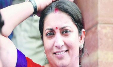 Congress Made Big Allegations About Smriti Irani's Daughter And Sought The Resignation Of Union Minister