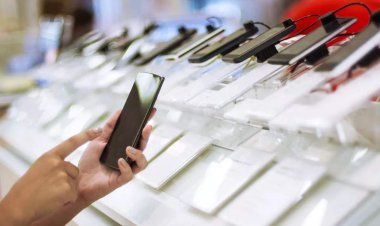 India is going to impose a ban on the sale of Chinese mobiles worth less than 12 thousand