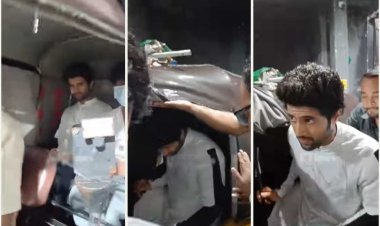 Vijay arrived in an auto for the promotion of 'Liger', people, said- 'Stop show off auto, train, slippers'