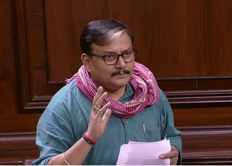 RJD leader gave 48 hours ultimatum regarding CBI raid, Manoj Jha said - 'Apologize or else will send defamation notice'