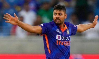 Avesh Khan out of Asia Cup 2022, Deepak Chahar included in the team