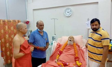 Shankaracharya Swaroopanand Saraswati of Dwarka Peeth died at the age of 99