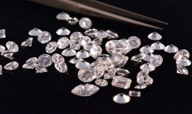 Black marketing of diamonds: Mumbai businessman bought 12-carat gem quality diamonds through smugglers