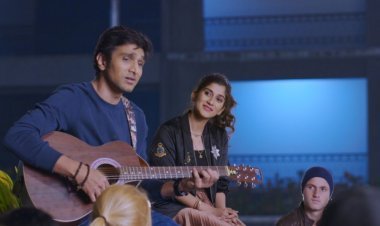 Vaahlam Jaao Ne’s first song out – ‘Chori Lau’ a romantic track picturised on Pratik Gandhi and Deeksha Joshi!