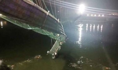 Morbi accident in Gujarat, suspension bridge collapsed, more than 100 people fell in the river, more than 32 people died          