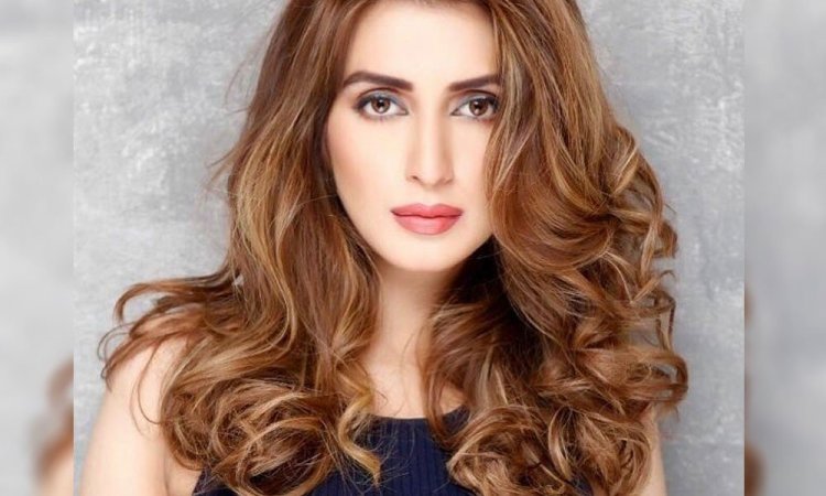 It was off during the shoot! This Pakistani top actress Iman Ali is battling this serious disease