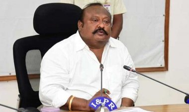 KCR minister Gangula Kamalakar in Dubai with family, ED raids