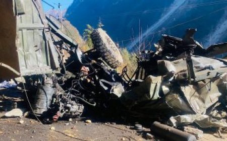 Sikkim Road Accident: 16 Indian Army Jawans Killed As Vehicle Falls Into Gorge Near India-China Border