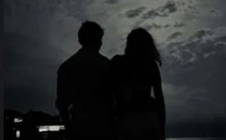 Rumoured boyfriend wishes Janhvi Kapoor on her birthday, shares romantic picture