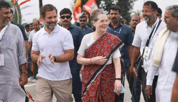 Karnataka CM Slammed Sonia Gandhi On Joining 'Bharat Jodo Yatra 'and Said 'she Walked For Half Km And Left '