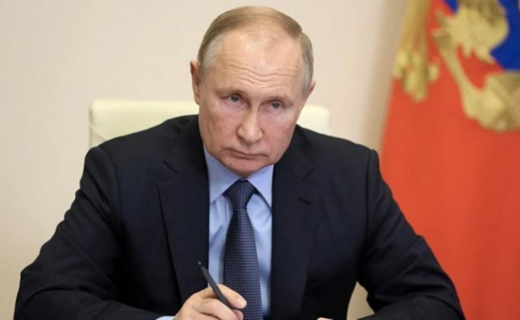 Vladimir Putin orders Russian prisoners to fight with Ukraine or face punishment