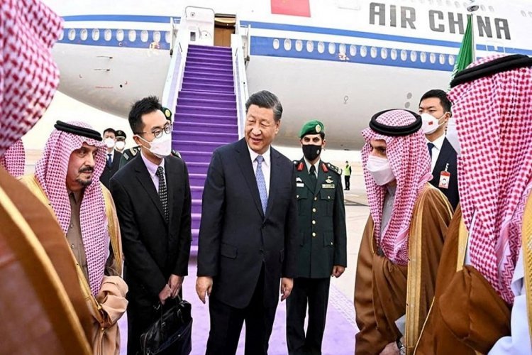 After showing eyes to America, Saudi Arabia is now lying red carpet for China