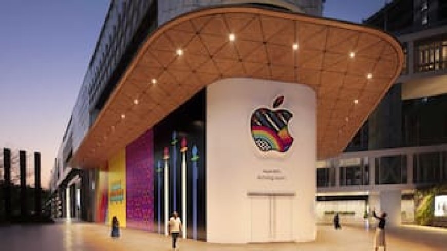 Tech Experts Welcome Apple's Move to Open Its First Retail Store in Mumbai, India