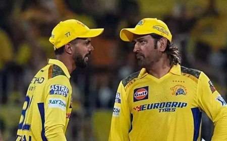 धोनी और फ्लेमिंग की मौजूदगी से मेरा काम आसान होता है : ऋतुराज गायकवाड़