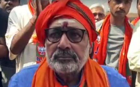 हिंदुओं की घटती आबादी कांग्रेस की तुष्टीकरण का नतीजा : गिरिराज सिंह