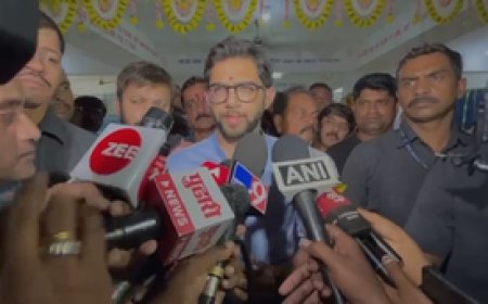 केंद्र सरकार पर बरसे आदित्य ठाकरे, 400 पार के दावे को बताया खोखला