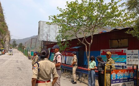 रुद्रप्रयाग पुलिस ने चेकिंग के दौरान फर्जी पंजीकरण के नाम पर चल रहे काले कारोबार का किया भण्डाफोड़