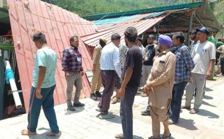 केदारनाथ धाम यात्रा मार्ग में डेंजर जोन से अतिक्रमण पर प्रशासन एक्शन मूड में