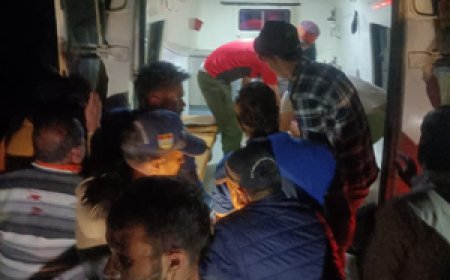 उत्तराखंड में गंगोत्री हाईवे पर यात्रियों से भरी बस खाई में गिरी, एक महिला की मौत