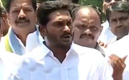 टीडीपी, जन सेना ने पूर्व सीएम जगन पर साधा निशाना; कहा - 2019 में ईवीएम में दोष नजर नहीं आया