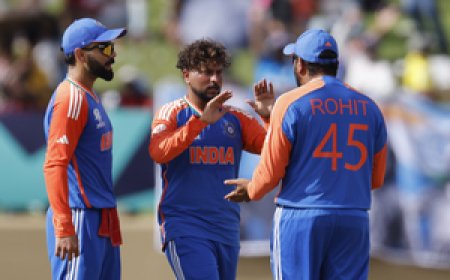 भारत-द. अफ्रीका में खिताबी टक्कर, फैंस ने कहा- खत्म होगा आईसीसी ट्रॉफी का इंतजार