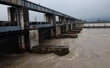 बिहार में बाढ़ का खतरा: कोसी, गंडक और महानंदा नदियों का जलस्तर खतरे के निशान से ऊपर