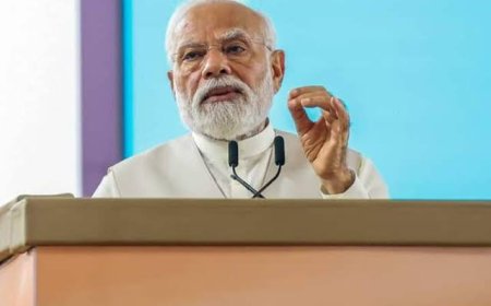 सूरत में हीरा कारीगरों ने बनाया 'मोदी डायमंड', देखने पहुंचे हर्ष संघवी