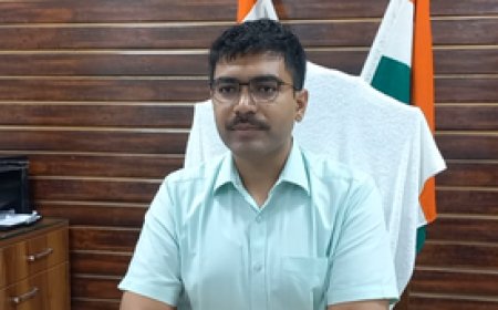 सहारनपुर डीएम ने कहा, पारदर्शिता के लिए दुकानों पर नेमप्लेट लगाना जरूरी