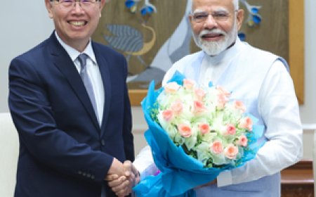 पीएम मोदी ने फॉक्सकॉन के चेयरमैन से की मुलाकात की, जानिए इसके मायने