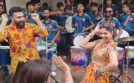 शिल्पा शेट्टी ने धूमधाम से किया 'गणपति बप्पा' का विसर्जन, बैंड और गानों पर जमकर थिरका परिवार