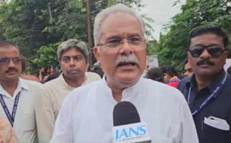 छत्तीसगढ़ की कानून व्यवस्था ध्वस्त, सिर्फ होर्डिंग में राज्य में सुशासन : भूपेश बघेल