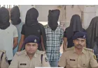 Bihar Crime News : परसा गांव में पुलिस की कार्रवाई , 9 अपराधियों को गिरफ्तार कर बरामद किए हथियार और चोरी की बाइक