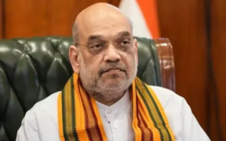 वामपंथी उग्रवाद प्रभावित राज्यों के मुख्यमंत्रियों के साथ गृह मंत्री की समीक्षा बैठक