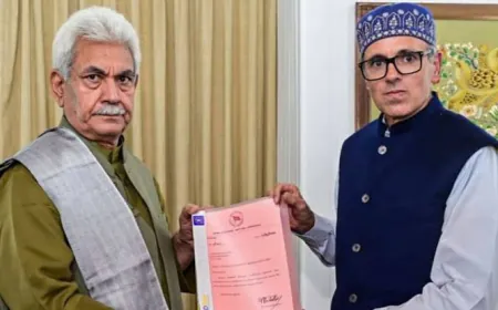 जम्मू और कश्मीर से राष्ट्रपति शासन हटा, नई सरकार के गठन का रास्ता साफ