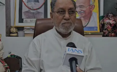 सुप्रीम कोर्ट का बुलडोजर कार्रवाई पर फैसला ऐतिहासिक : हुसैन दलवई