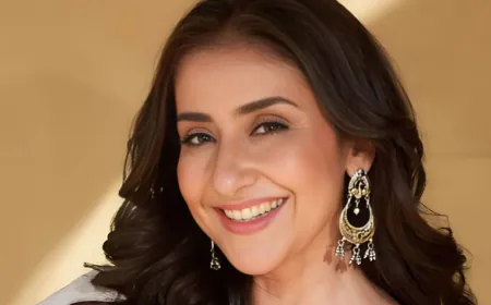 आईएफएफआई में छलका मनीषा कोइराला का दर्द, बोलीं- दर्दनाक है ‘अभिनेत्री रह चुकीं’ शब्द