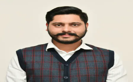 Congress नेताओं ने Guru Sahib की तस्वीरों के ऊपर अपनी photos लगाकर Sikh sentiments को आहत किया: Sherry Kalsi