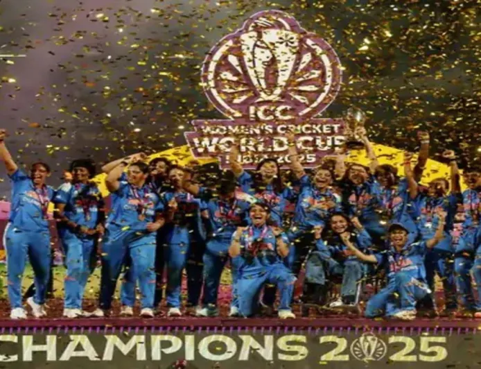 भारत ने रचा सुनहरा पन्ना: जीता Women's One Day World Cup, South Africa को 52 Runs से हराकर बना Champion