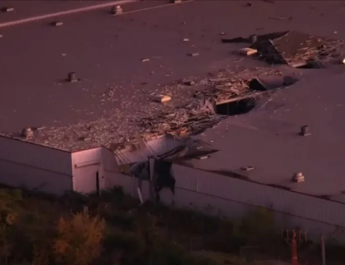 UPS Cargo Plane Crash: Kentucky में बड़ा हादसा, 7 लोगों की मौत, कई घायल