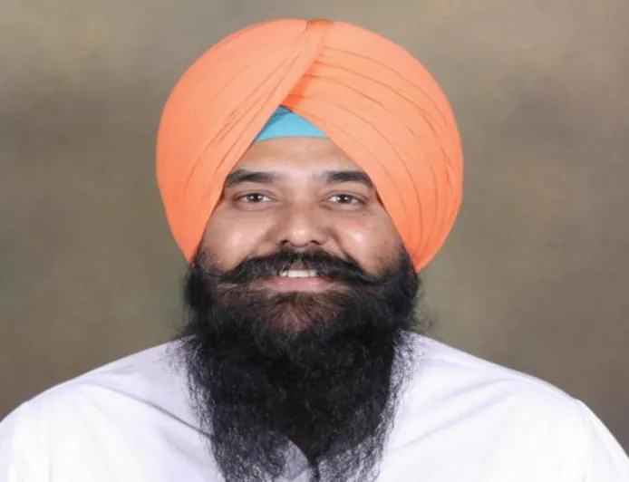 ਪੁਲਿਸ ਮੁਲਾਜ਼ਮਾਂ ਦੀਆਂ ਛੁੱਟੀਆਂ ਹੋਈਆਂ ਰੱਦ ! ਦਿੱਲੀ 'ਚ ਬਲਾਸਟ ਤੋਂ ਬਾਅਦ ਪੰਜਾਬ ਸਣੇ ਹਾਈ ਅਲਰਟ 'ਤੇ ਹਰਿਆਣਾ #punjabxnews #LatestNews #latestupdates #police #checking #delhi  #Incident