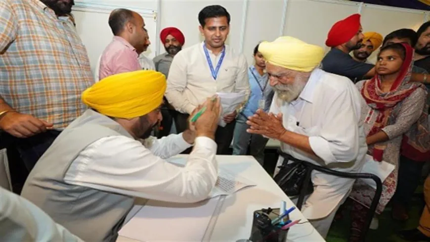 Elderly Pensioners की परेशानी खत्म! Punjab Government ने लॉन्च किया 'Pensioner Sewa Portal', अब Pension की सेवाएँ घर बैठे
