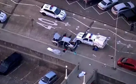 ऑस्ट्रेलिया: सिडनी के बोंडी बीच पर गोलीबारी, 12 लोगों की मौत, दो पुलिसकर्मी घायल