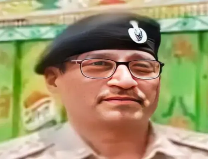 Faridabad: SHO पर Bribery, Extortion और Misuse of Power के आरोप; 10 गांवों के सरपंचों ने Police Commissioner से की मुलाकात, बोले– FIR लिखवाने तक के Rates Fixed