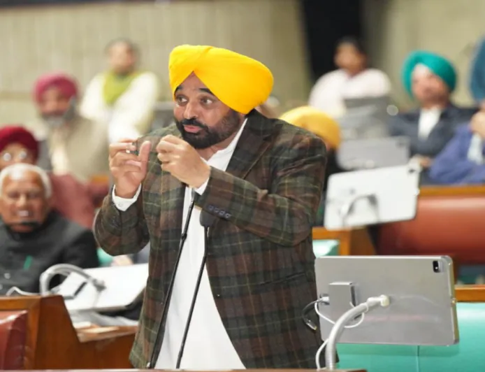 BJP ने मनरेगा को खत्म कर छीनी दलितों और गरीबों के रोजगार की गारंटी- भगवंत मान