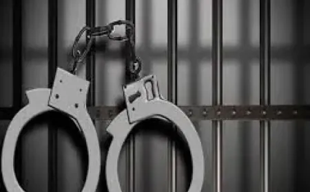 वर्दी में दरिंदगी पर कोर्ट का कड़ा प्रहार: नशा तस्करी के केस में फंसाने की धमकी देकर दुष्कर्म करने वाले थानेदार को उम्रकैद