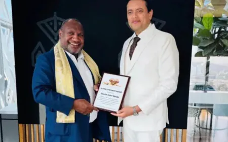 अंतरराष्ट्रीय मंच पर चमका पंजाब का नाम: पापुआ न्यू गिनी के PM ने डॉ. अंकुर नरूला को 'ग्लोबल शेफर्ड अवॉर्ड' से किया सम्मानित