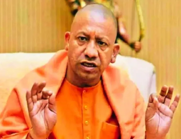 UP सरकार ने रोकी 68 हजार कर्मचारियों की सैलरी, बड़ी वजह आई सामने