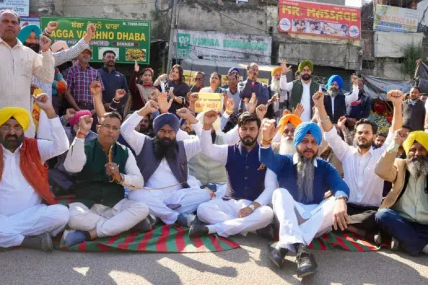 "दलितों और मेहनतकशों का अपमान नहीं सहेगा पंजाब"- मंत्री हरभजन सिंह के पक्ष में 'आप' की ललकार