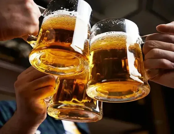 चंडीगढ़ नई एक्साइज पॉलिसी (2026-27): शराब और बीयर की कीमतों में 2% का इजाफा; डिपार्टमेंटल स्टोर्स में भी मिलेगी शराब